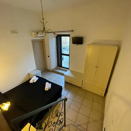 Alojamento de Acomodação e Pequeno-almoço Oz House Scalea